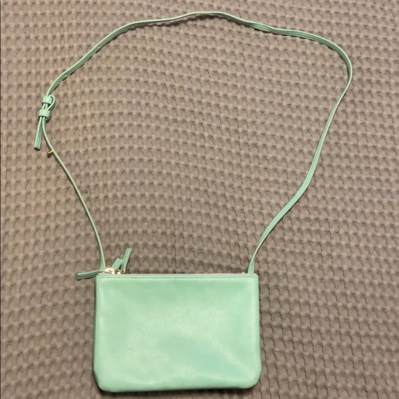 Mint green purse - Picture 1 of 3